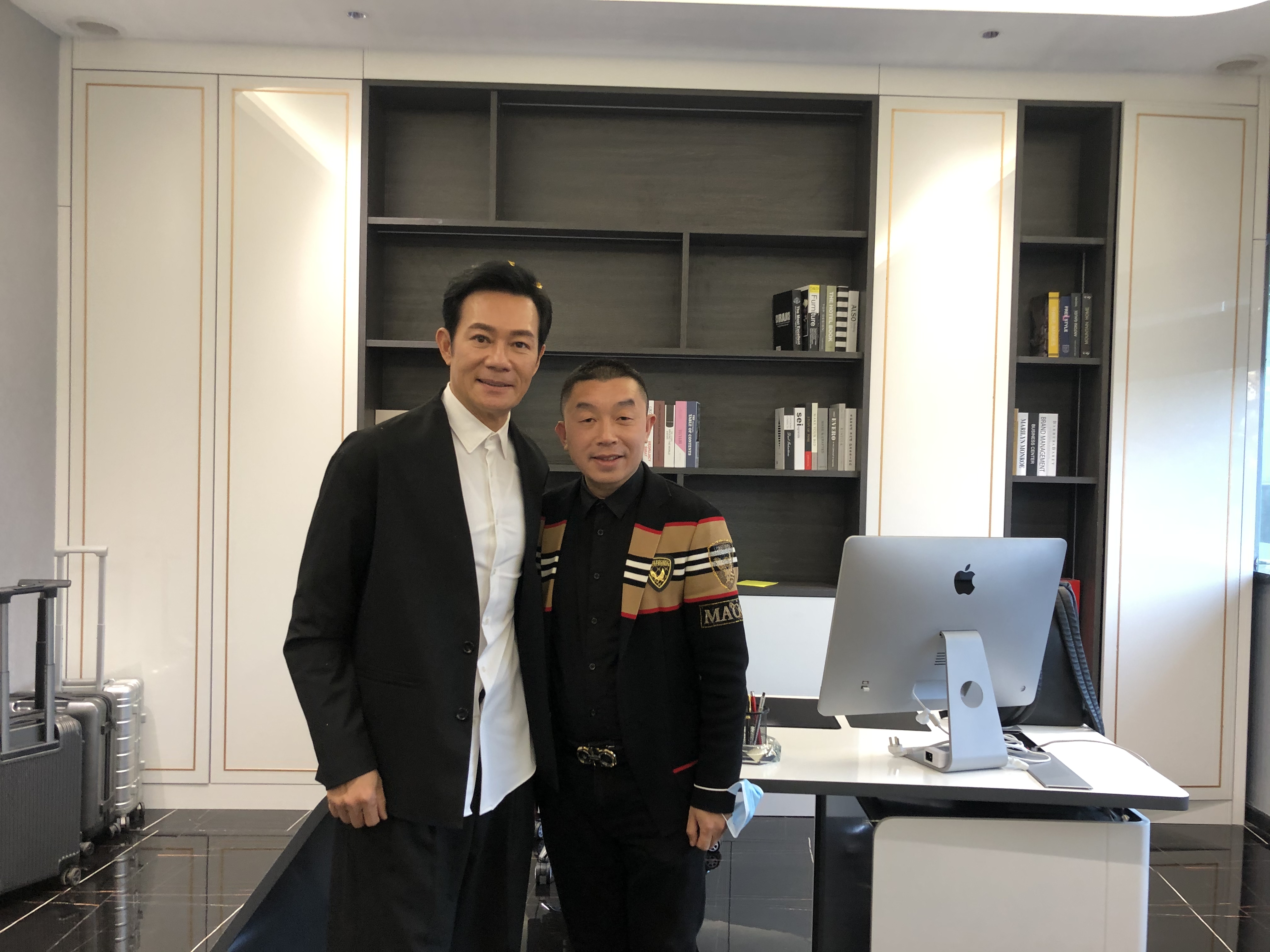  p data-id="sxxwaomnu02l">陈永红,出生于重庆市,中国内地男演员.