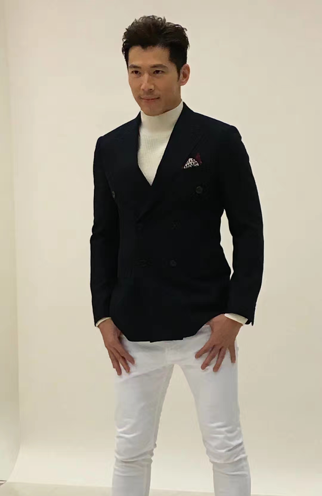  p>黄少祺(eric huang),原名黄铭良,1971年7月6日出生于台湾省,中国