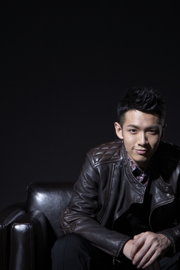  p>柯震东(kai ko),本名柯家凯,1991年6月18日出生于台湾省澎湖县