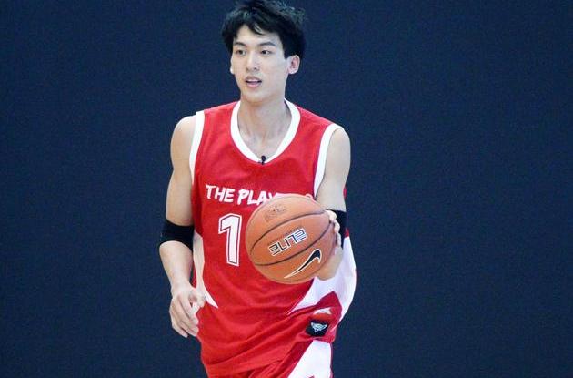  p>冯瀚圃,1994年4月29日出生于山西省太原市,篮