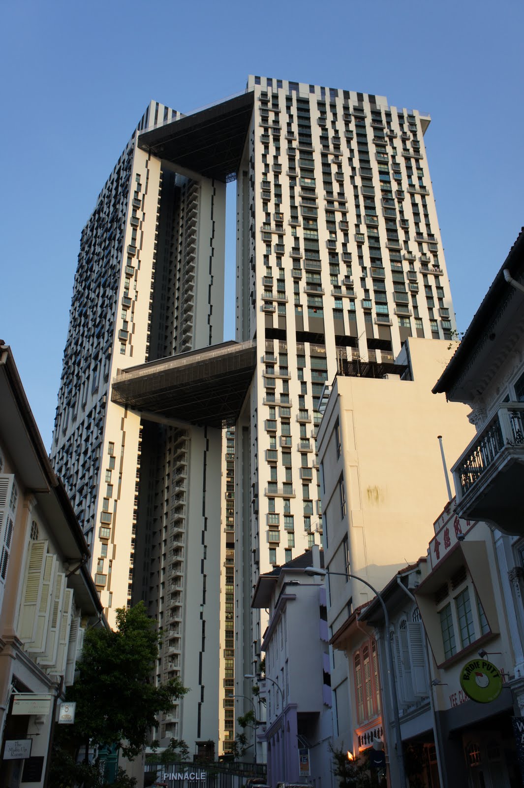  p>新加坡共和国(英语:republic of singapore),简称新加坡,旧称新嘉