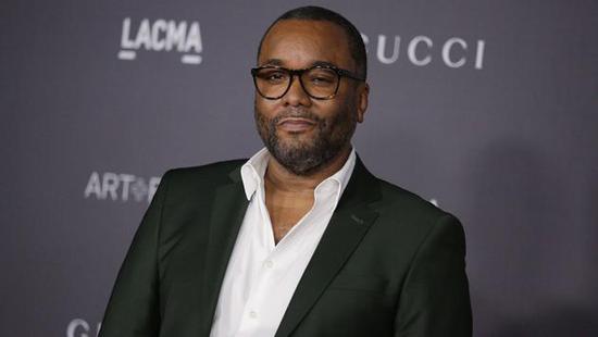  p>李·丹尼尔斯(lee daniels),1959年12月24日出生于美国宾夕法尼亚