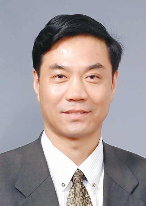 data-lemmaid="130605">汉族,1957年1月出生,任沈阳沈河区委常委