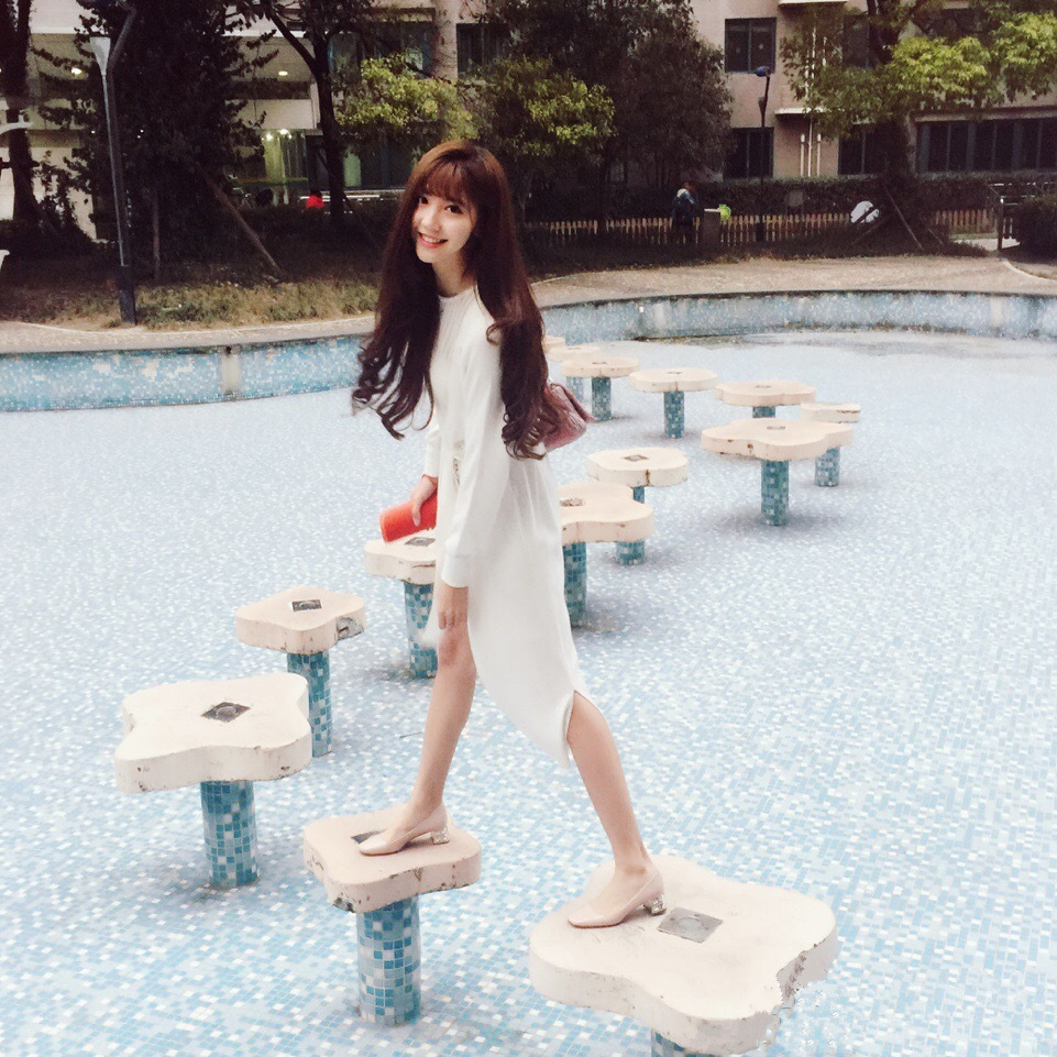  p>李梦颖,12月12日出生于宁夏回族自治区银川市,中国内地女演员,主持