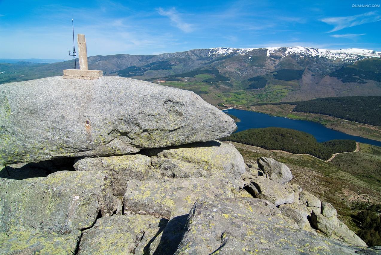 the republic of sierra leone