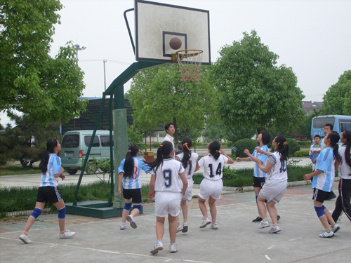 丹阳市新桥中心小学