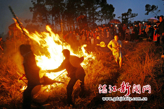  p data-id="gnb68brpmx">东岸村,是湛江市麻章区太平镇下辖的其中一