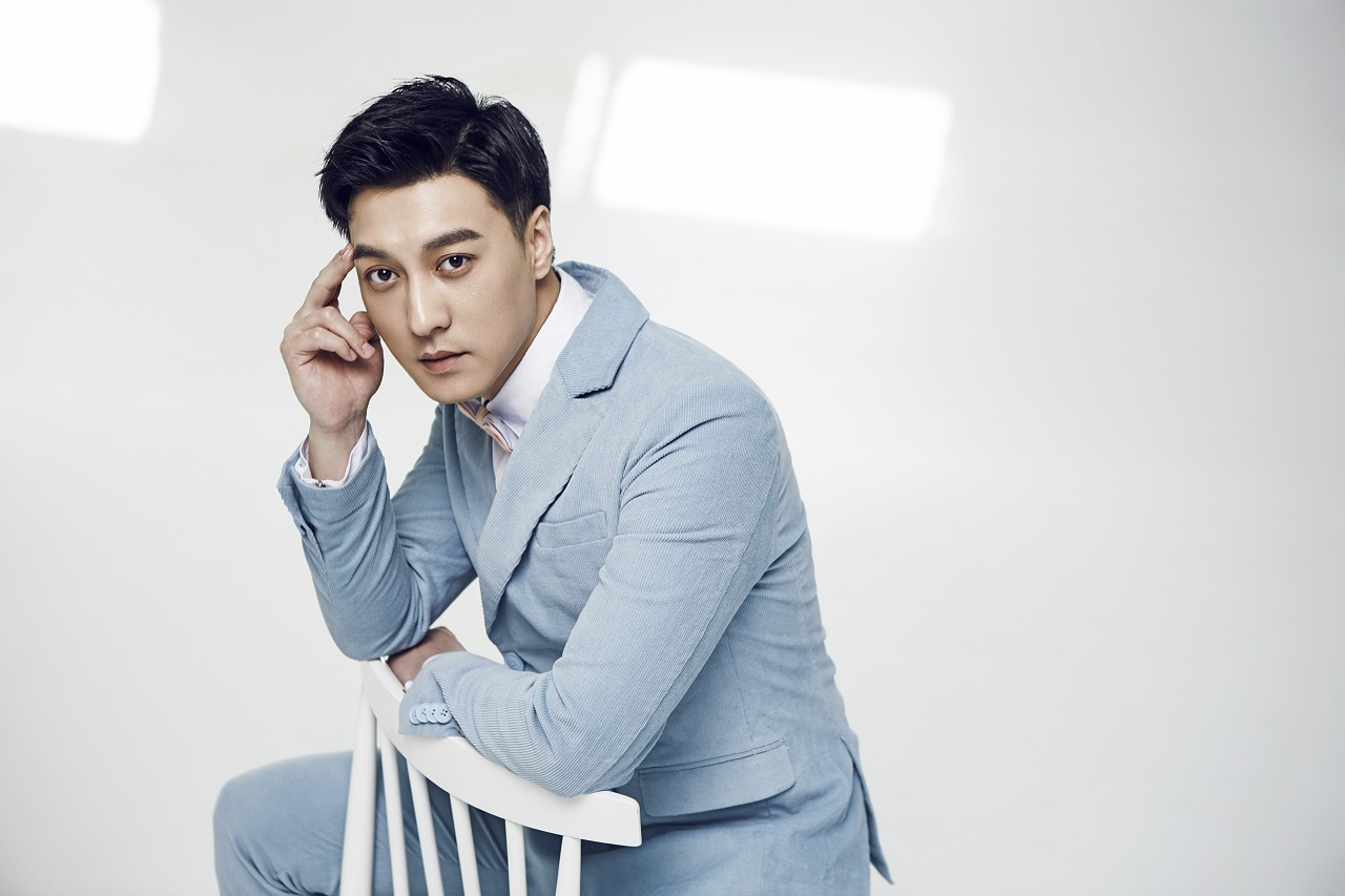  p>何建泽,1981年12月26日出生于天津市,中国内地男演员,毕业于 a