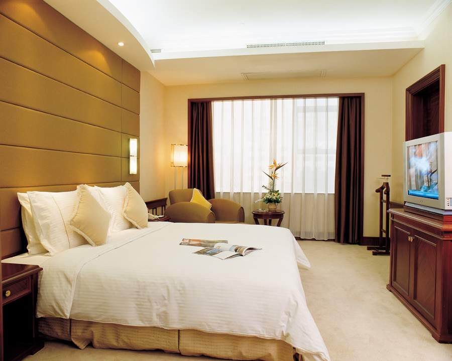  p>深圳恒丰海悦国际酒店是五星级的豪华商务酒店,拥有各式豪华客房二