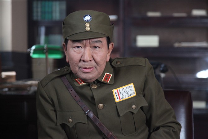 连续剧,由著名导演 a target="_blank" href="/item/郭少雄/2098604"