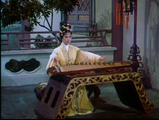  p>香港电影《苏小小》1962年出品,李晨风导演,白茵主演. /p>