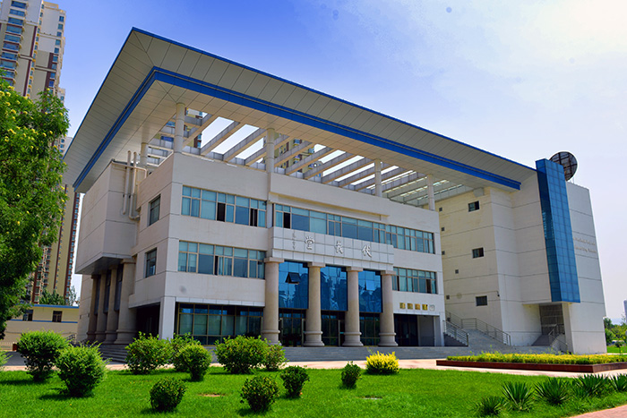  p>1946年,经国民政府教育部批准,在兰州设立 a target="_blank" href