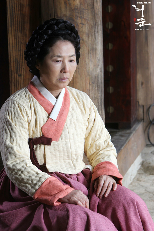  p>《龟岩许浚》为韩国mbc电视台自2013年3月18日起播出的日日剧,改编