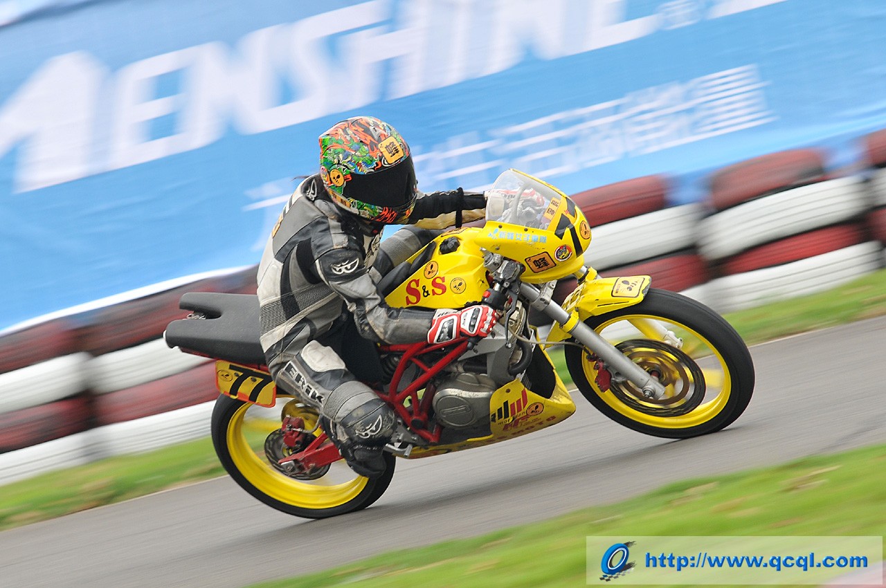 具备 a href="#" data-lemmaid="12574536">中国摩托车运动协会 /a>