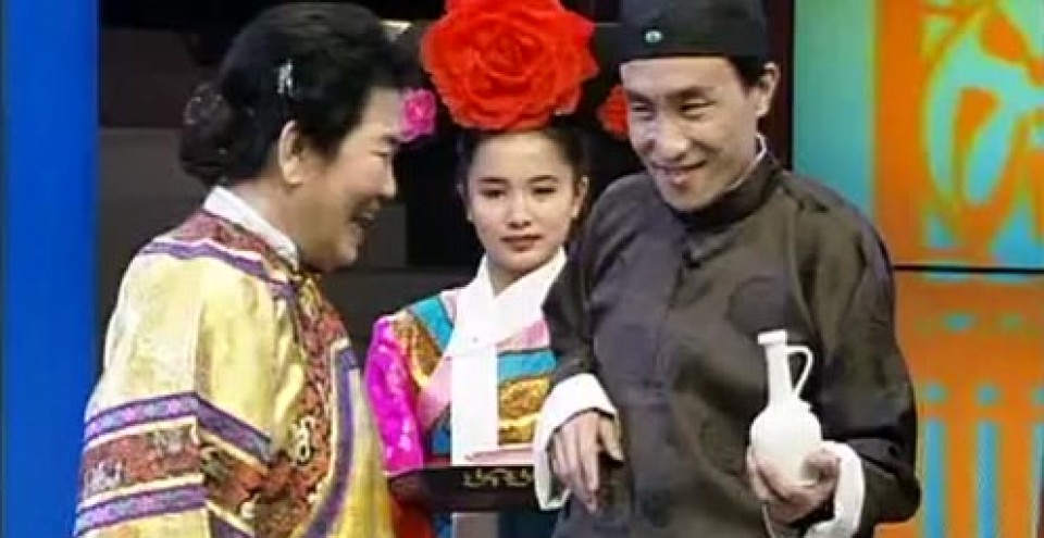 宫廷玉液酒出自1996年中央电视台春节联欢晚会巩汉林,赵丽蓉主演小品