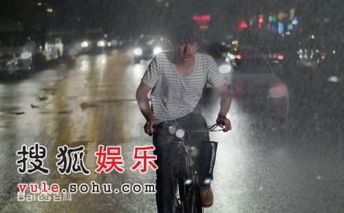  p>《不完全恋人》是2007年出品的音乐爱情电影,由 a href="#" data