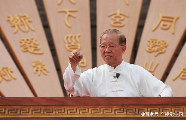 曾仕强，从“国学大师”到“中国管理学之父”，高人还是忽悠？_百科TA说