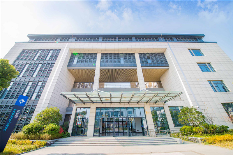  p>泰州学院(taizhou university)是一所全日制公办本科院校.
