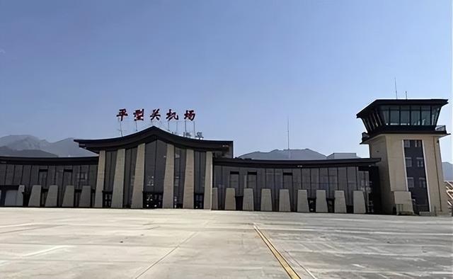 mtxgfaowy">灵丘武灵机场(lingqiu wuling airport),位于中国山西省 a