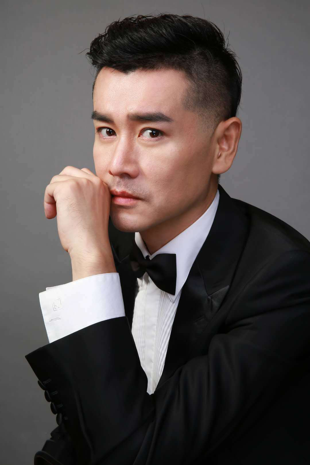  p data-id="go00d4qra0">李修蒙,出生于黑龙江,中国内地男演员, a