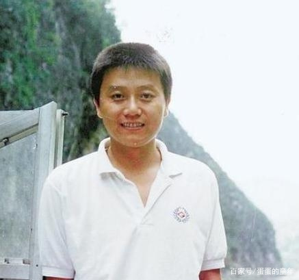 1997年，当王朔绝望的时候，冯小刚为什么给他寄了元_百科TA说