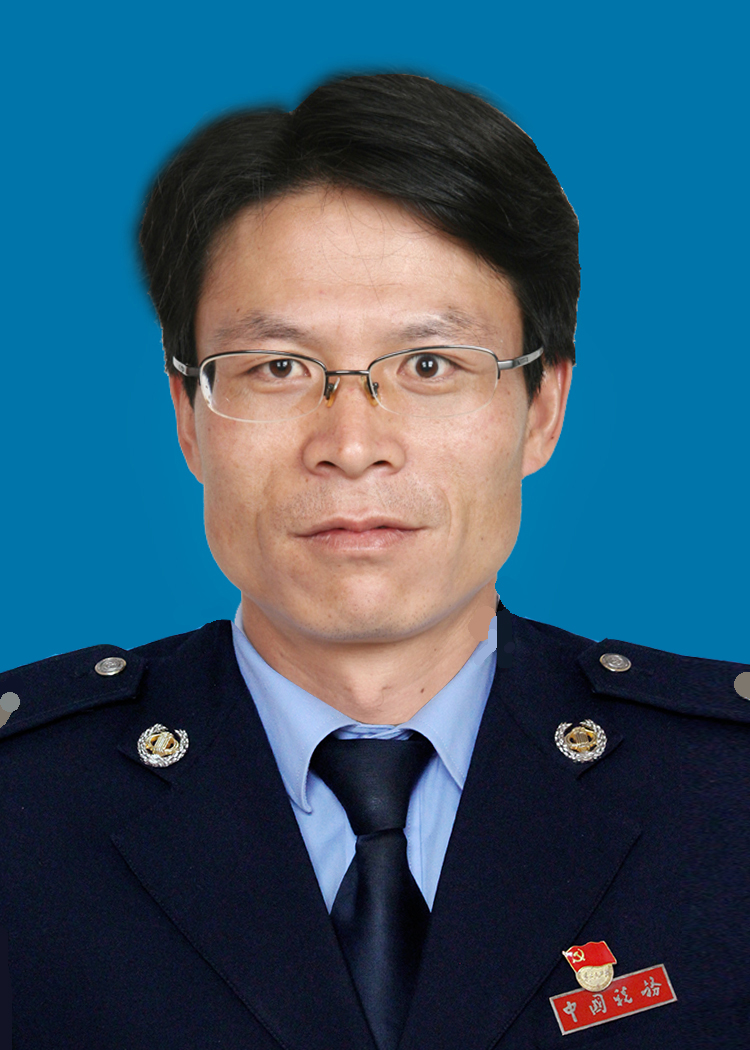 白光元,现任云南省武定县税务局党委委员