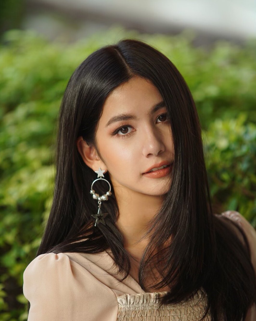 1997年12月16日出生于泰国,泰国七台签约女演员,模特