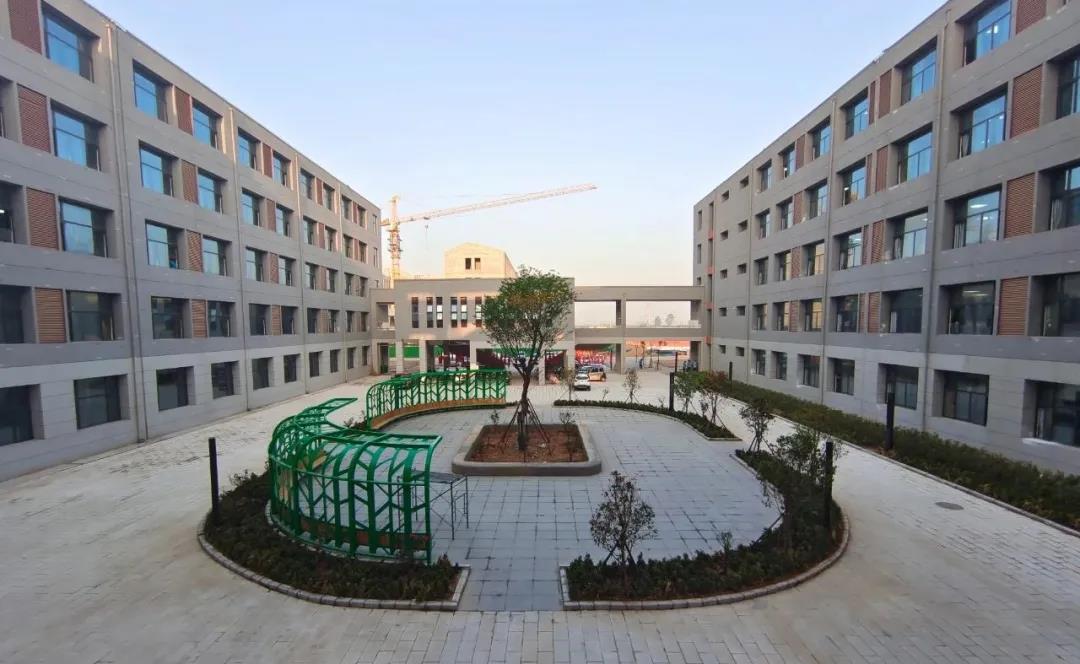 卫辉市第一中学