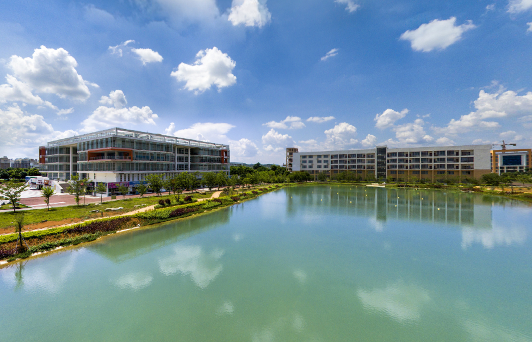  p>广西民族师范学院(guangxi normal university for nationalities)