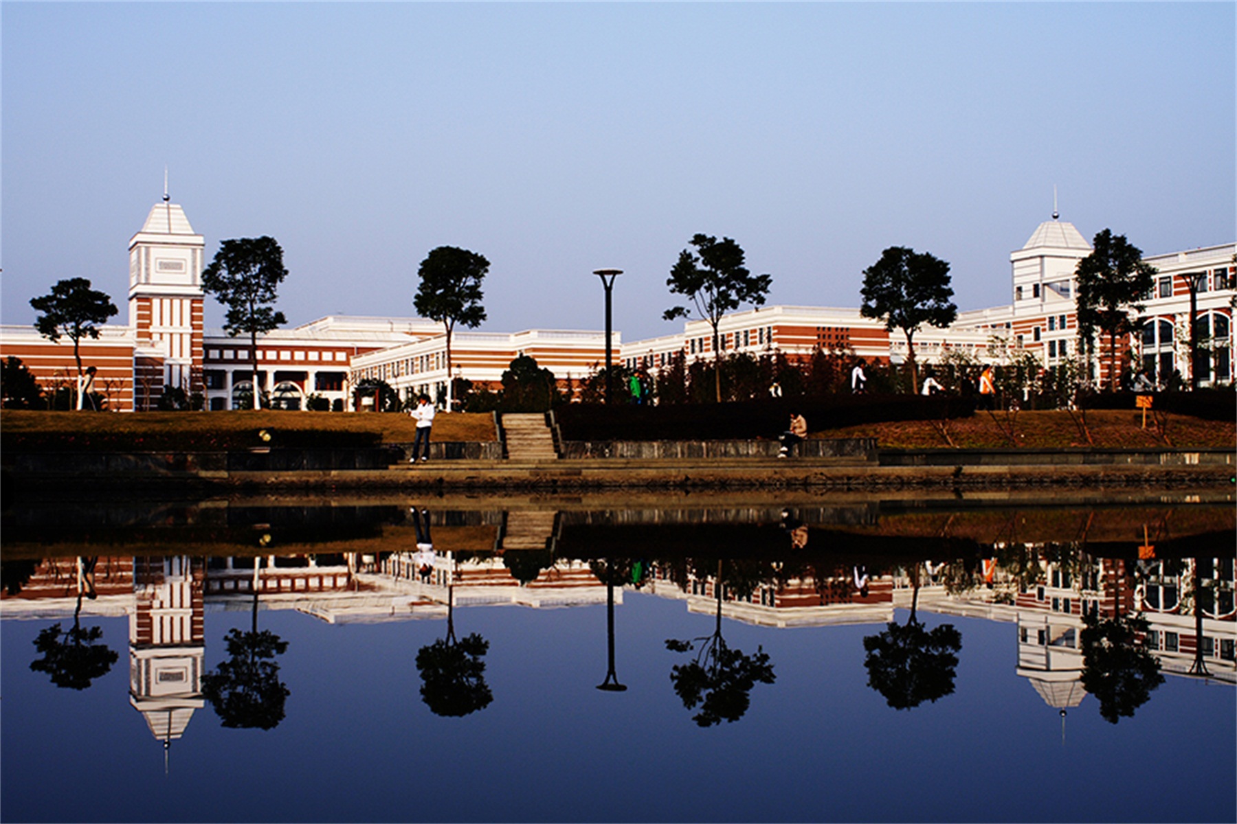 温州医科大学仁济学院