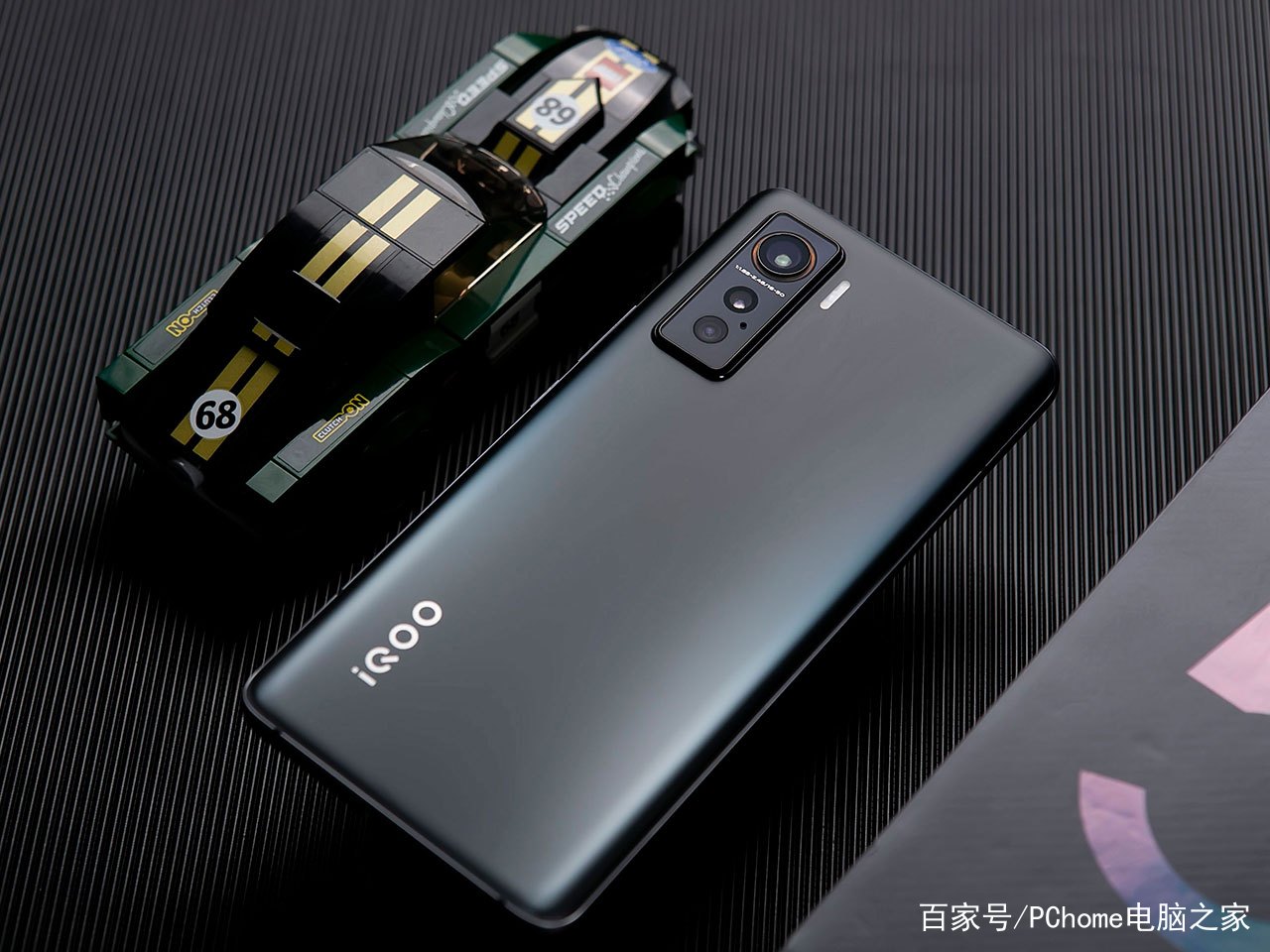 超满分旗舰iQOO 5预售中 定金购机享丰厚好礼_百科TA说