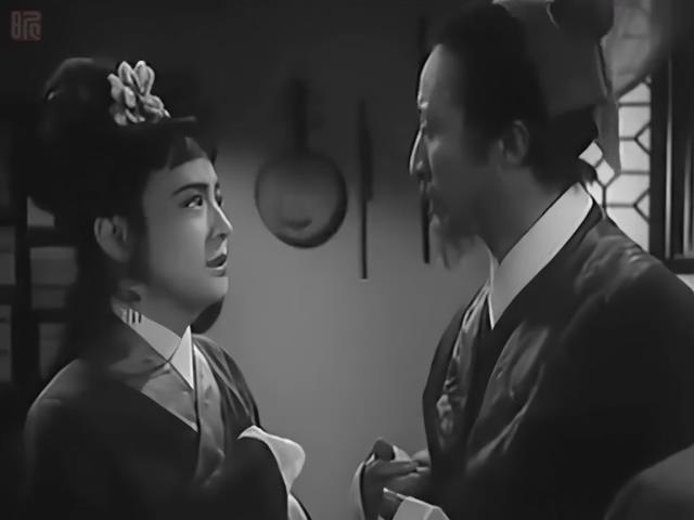  p data-id="gnatxy7ol7">香港电影《桃花扇》由 a target="_blank"