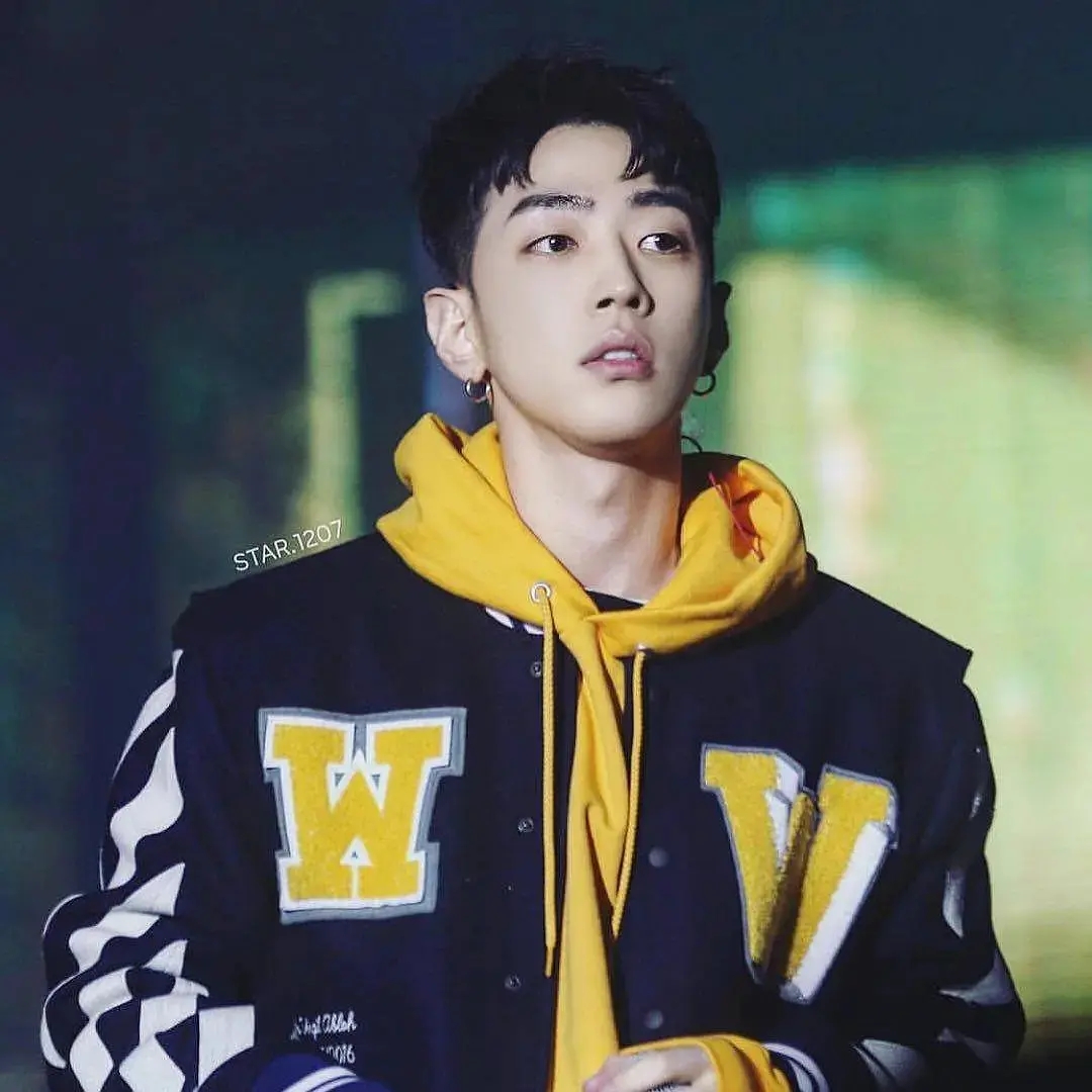  p data-id="gnx6o7v0cd">gray,本名李星和,1986年12月8日出生于韩国