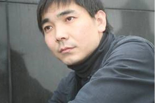  p>《贵阳小吃爽》是凌飞,俊毅演唱的歌曲,由凌飞/俊毅填词,俊毅编曲.