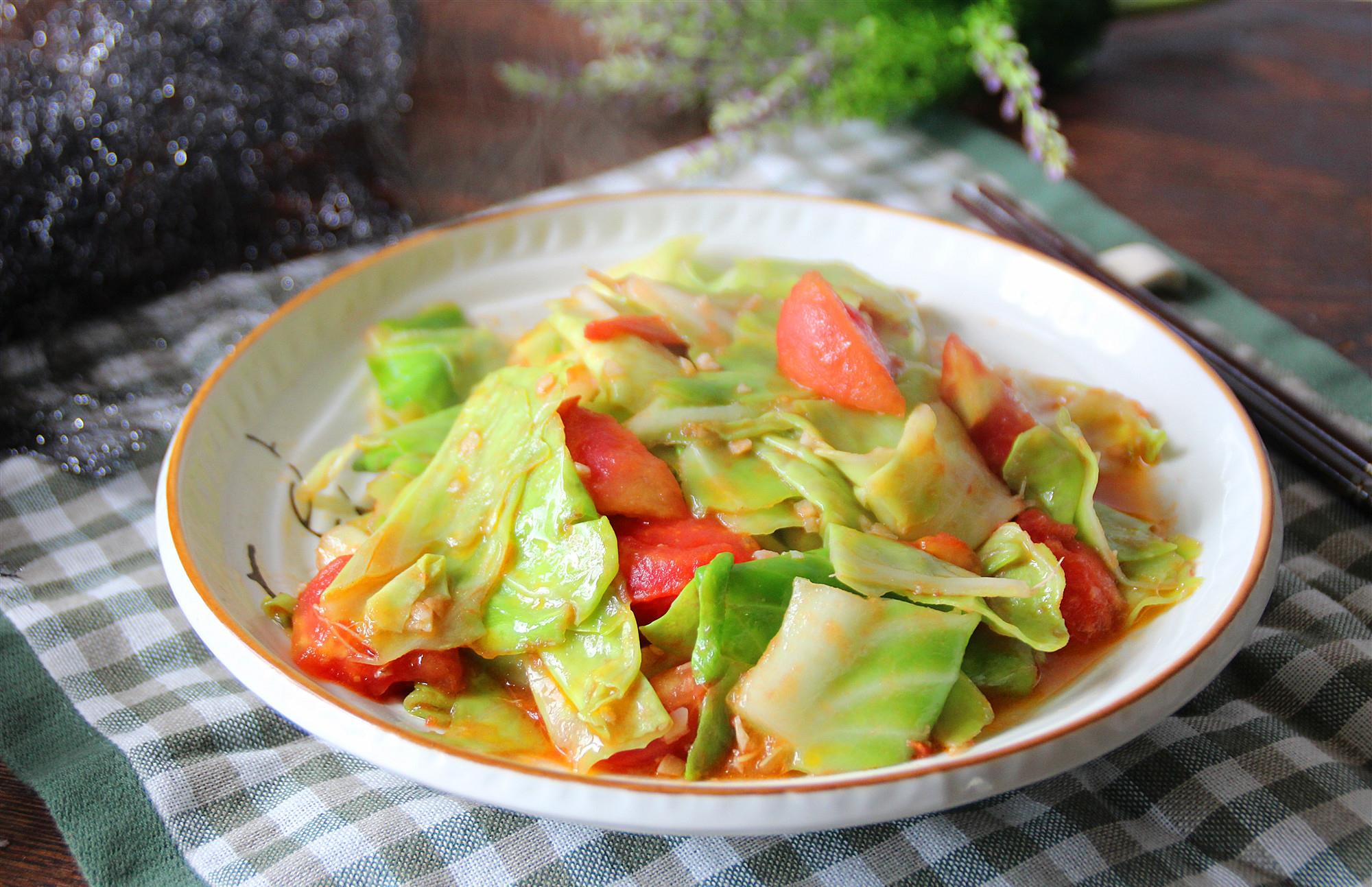 西红柿炒圆白菜