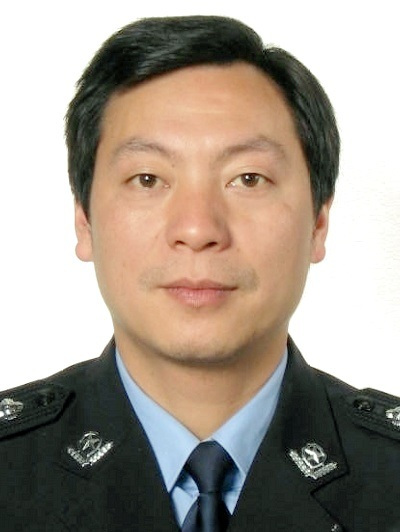  /p> p>现任安徽省歙县人民政府党组成员,副县长,歙县公安局党委书记