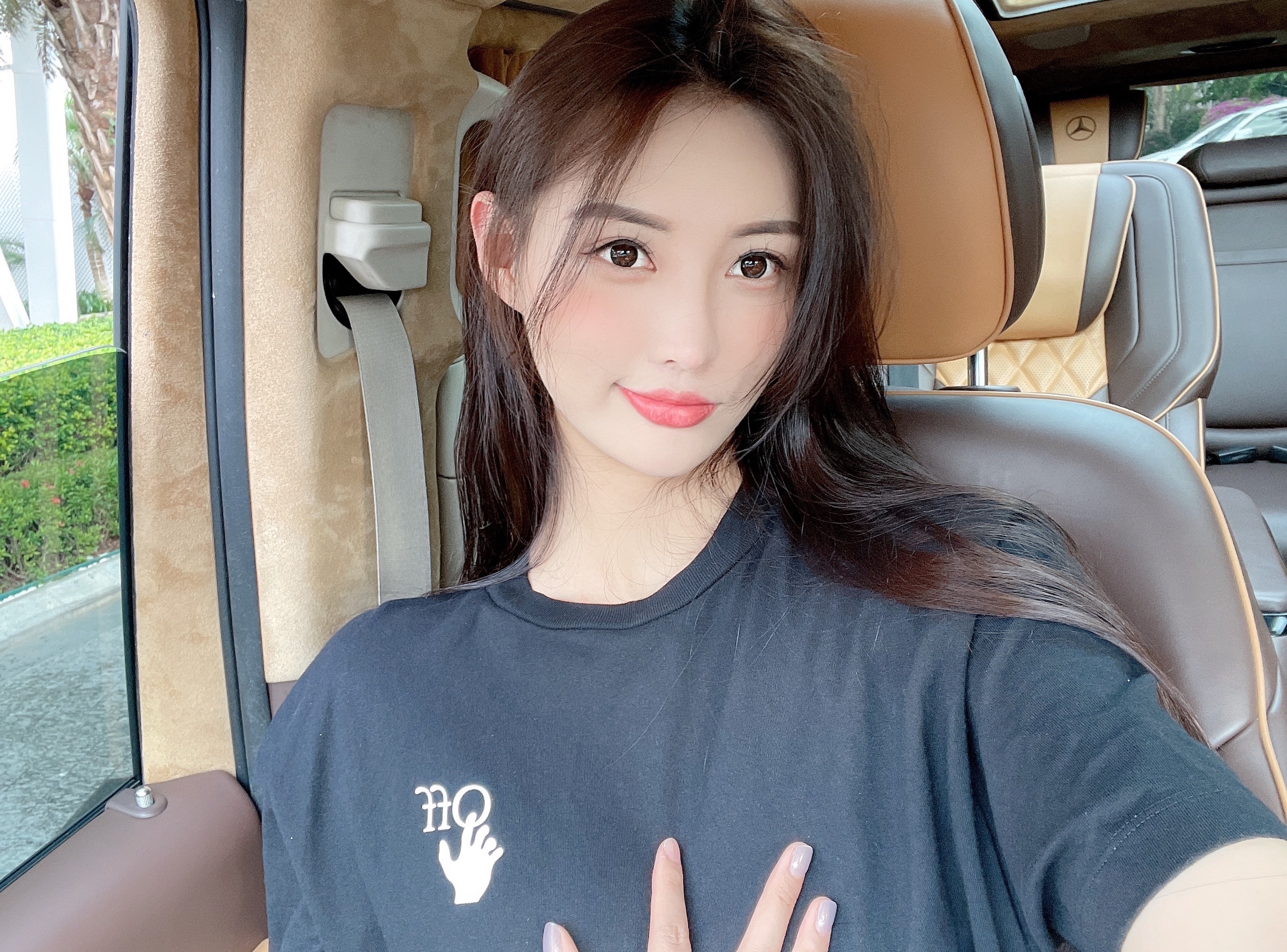  p data-id="sekwou5bgx8x">王语会,女,安徽人,网红车模,快手抖音网络