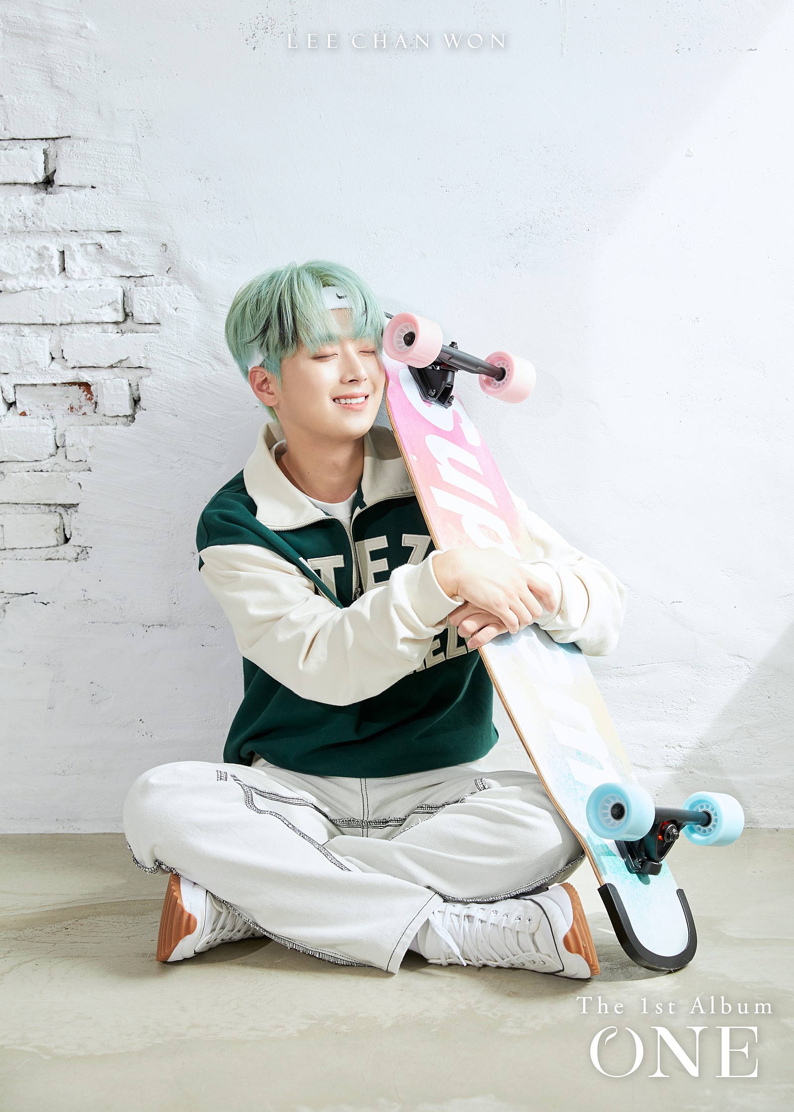 李灿元,1996年11月1日出生,韩国 a target="_blank" href="/item/trot