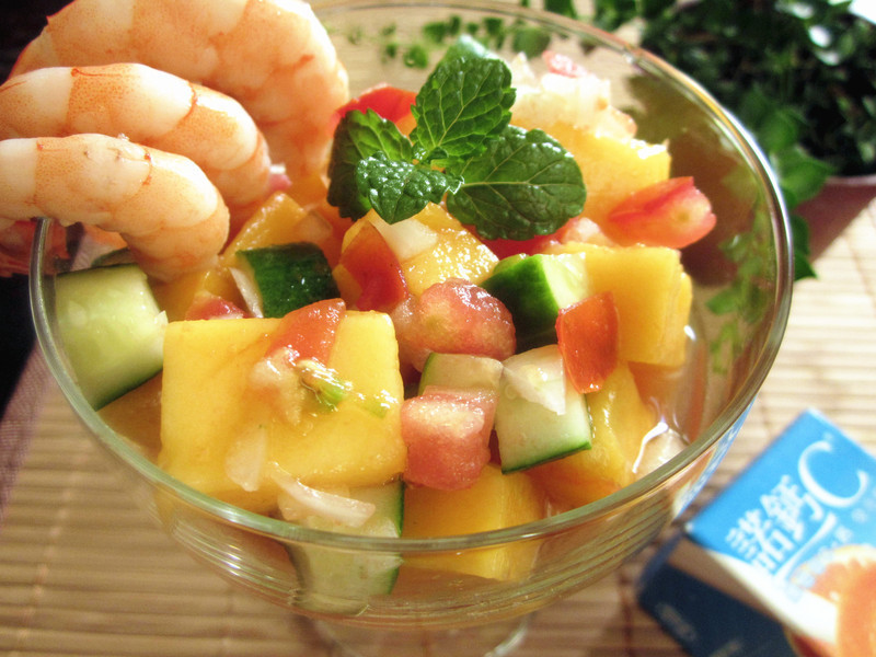 西红柿虾仁沙拉