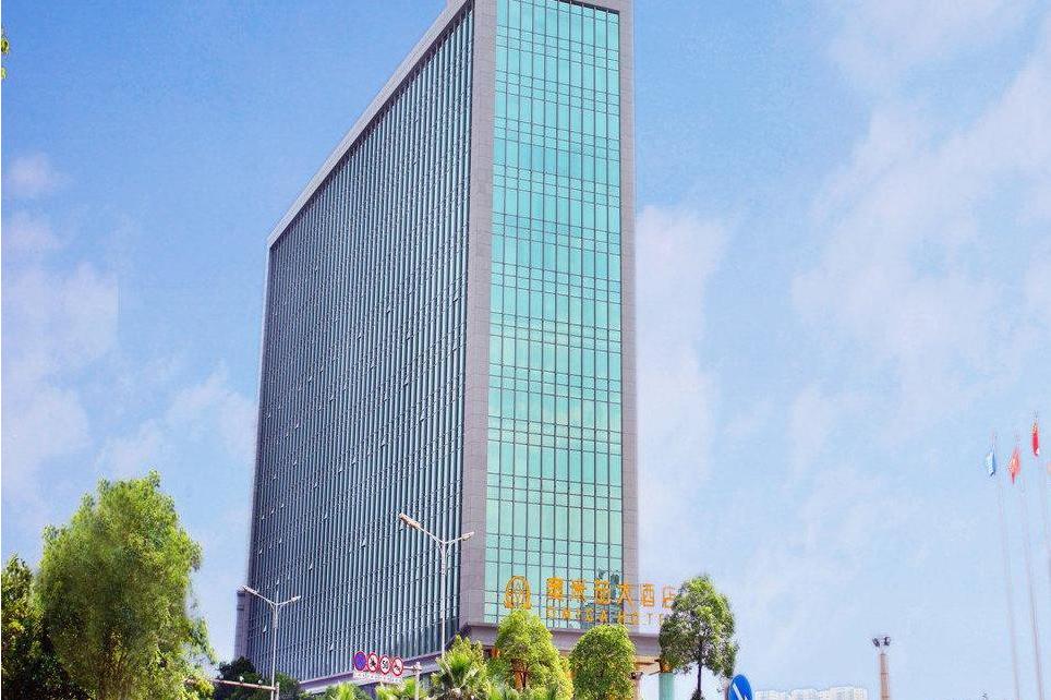 大酒店是 a target="_blank" href="/item/郴州奥米茄置业有限公司