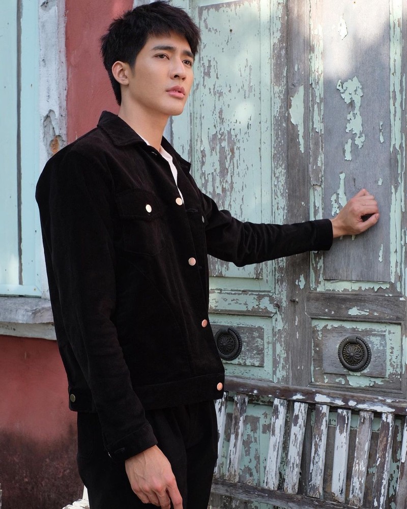  p>皮拉帕·瓦塔纳汕西瑞(earth),1994年2月23日出生于泰国曼谷,泰国