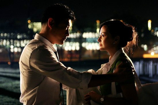  p>《单身女王》是北京拉风影视投资公司出品的一部都市剧,由 a href=