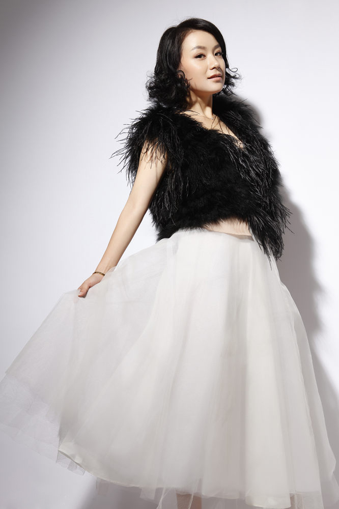 姚婧