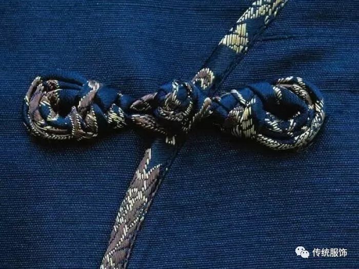 古人服饰上的“纽扣”，揭露了怎样历史的恩怨与传统的启示？_百科TA说