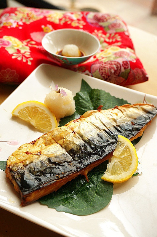 盐烤青花鱼