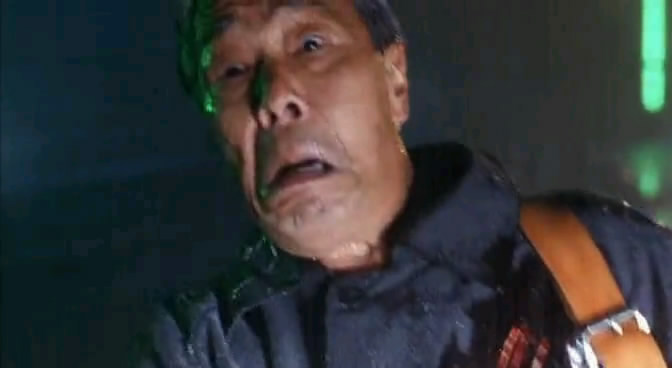  p>《变种dna2》是由jean de segonzac执导的恐怖片,阿里克斯·库拉姆