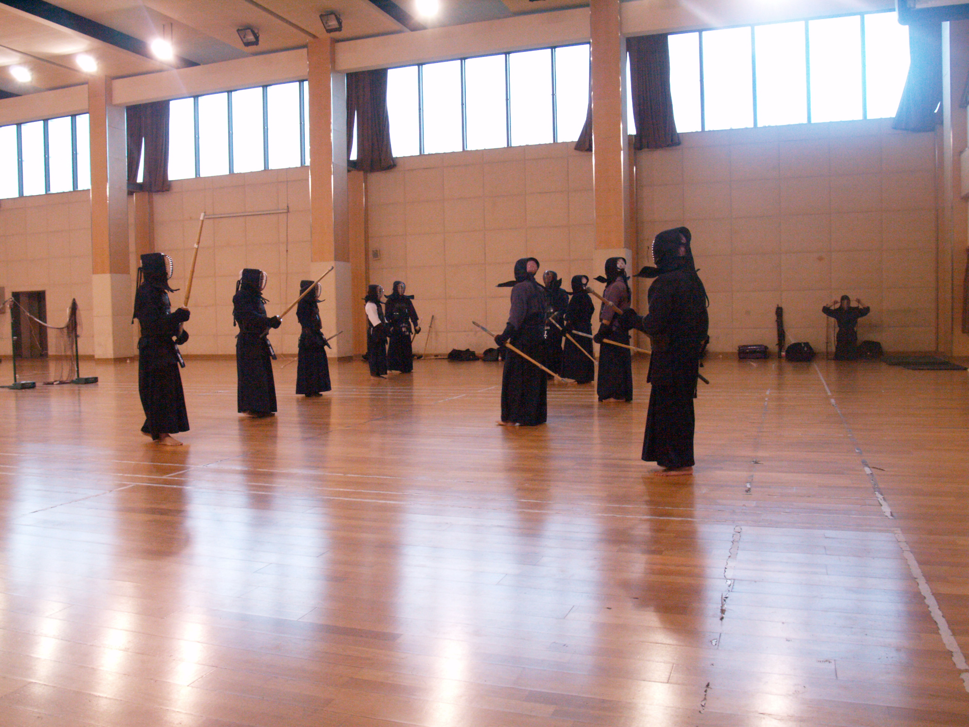 思想进行专业的 a href="#" data-lemmaid="81761">剑道 /a>授课练习