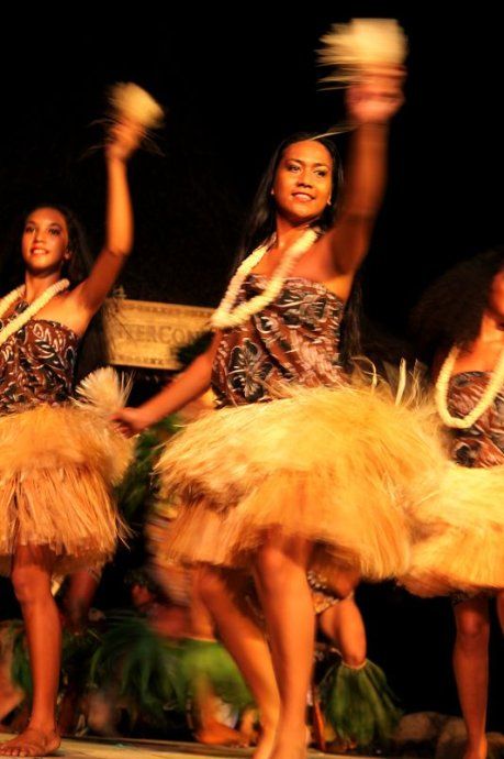  p data-id="gntmszvqpc">塔希提岛(tahiti), a target="_blank" href