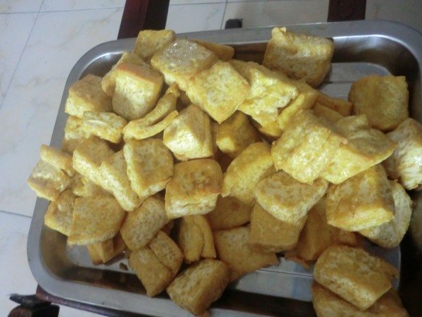 溜豆腐泡