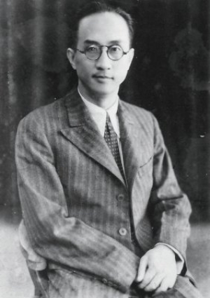  p>邹韬奋(1895年11月5日—1944年7月24日),男,汉族,本名恩润,乳名荫